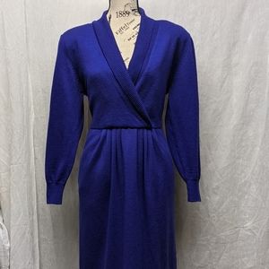 100% Wool Dress by Ciao gorgeous vintage early 1990's size 12 zip at back